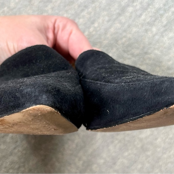 Clarks Artisan Women’s Black Suede Pointed Toe Loafers - Picture 4 of 5